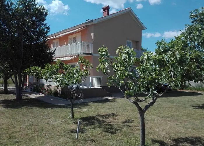 Amg Gostinjska kuća